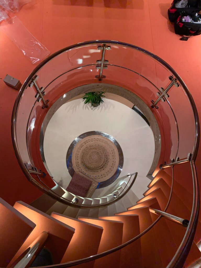 Lire la suite à propos de l’article Escalier en colimaçon